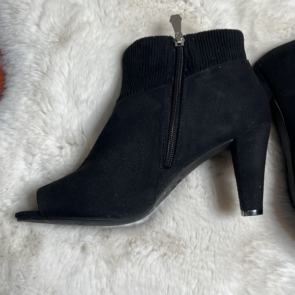 Mootsies Tootsies open toed ankle boots - Picture 8 of 16